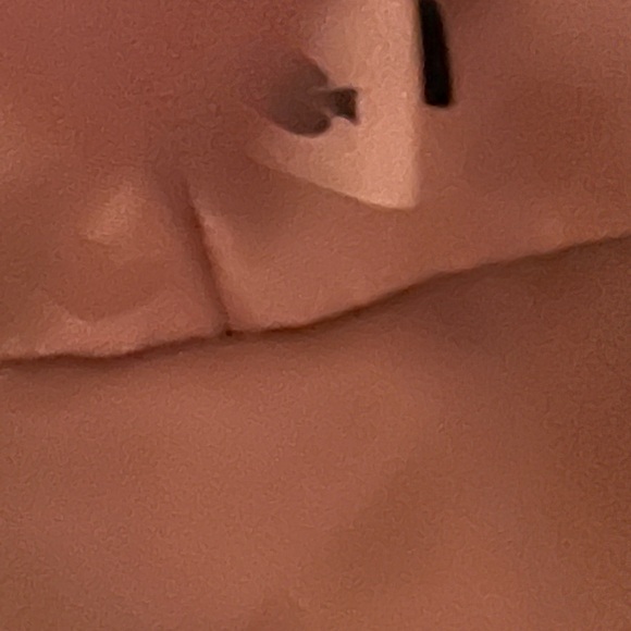 Kate Spade - Women`s Leather `frosty Penguin` Character Crossbody Bag - Picture 5 of 8